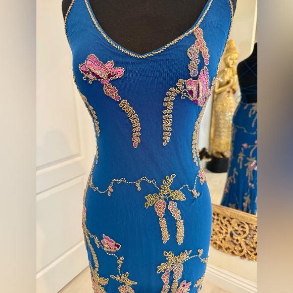 Elegant Blue hand beaded, and hand embroidered Floral Embellished Dress - Picture 2 of 5